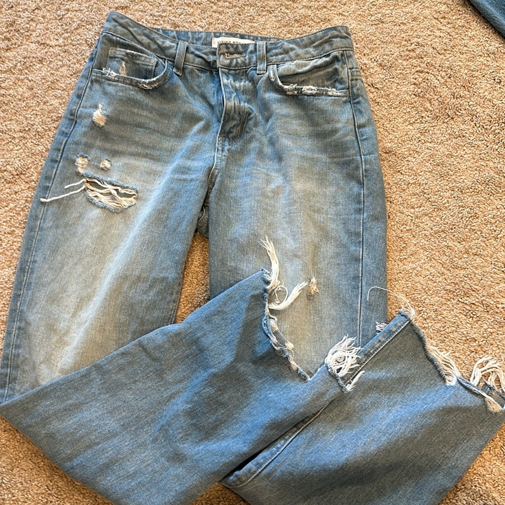Flying monkey size 25 light wash jeans